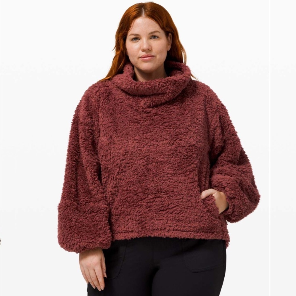 Lululemon🍋🍋 Warm Restore Sherpa Pullover-
Savannah size 8 euc